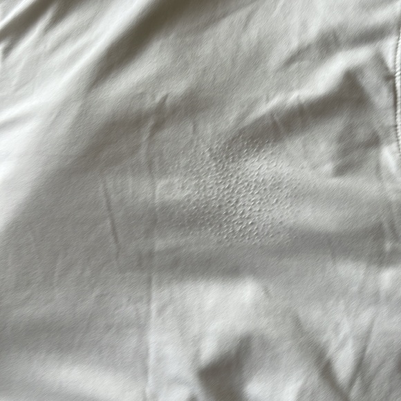 White under armour tank top - Picture 4 of 6